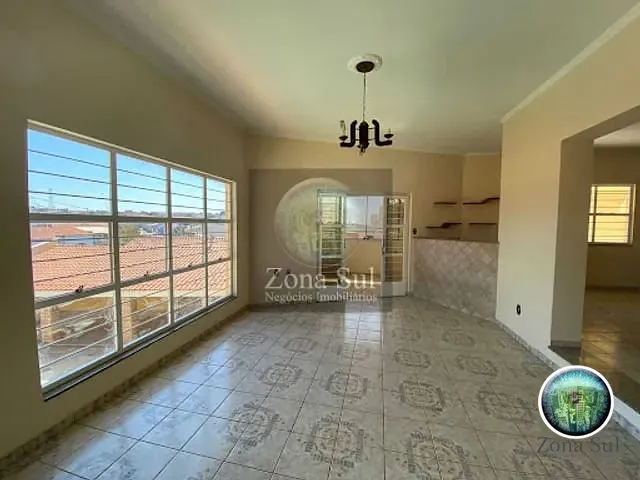 Casa com 380m² 3 quartos e 4 banheiros, à venda, no bairro Rio Acima em Votorantim