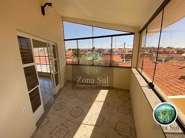 Casa com 380m² 3 quartos e 4 banheiros, à venda, no bairro Rio Acima em Votorantim