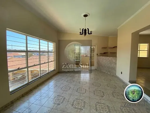 Casa com 380m² 3 quartos e 4 banheiros, à venda, no bairro Rio Acima em Votorantim