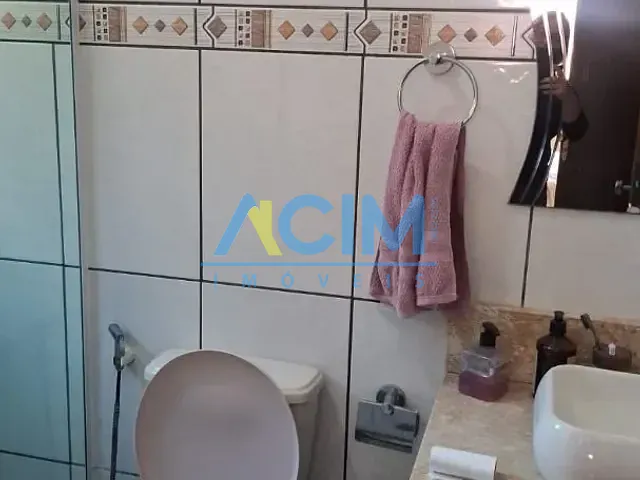 Casa com 374m² 5 quartos e 5 banheiros, à venda, no bairro Florianópolis em Jaguariúna