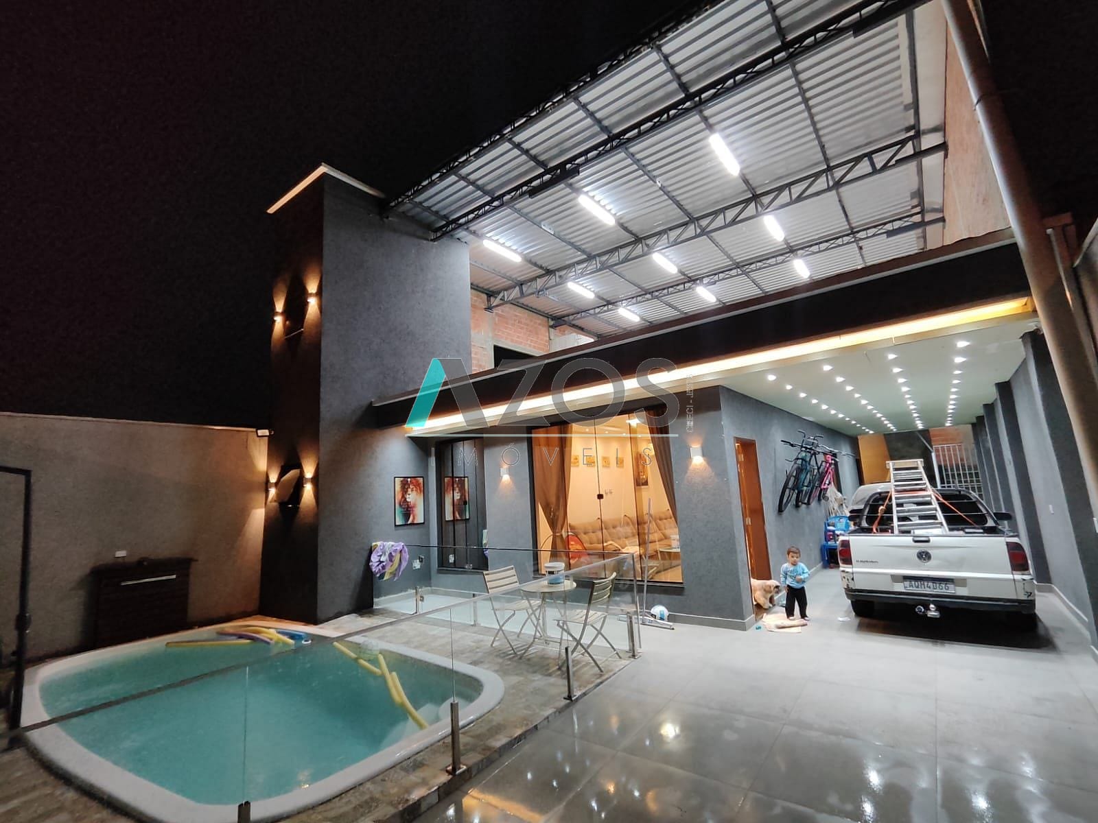Casa à venda com 2 quartos, 150m² - Foto 1