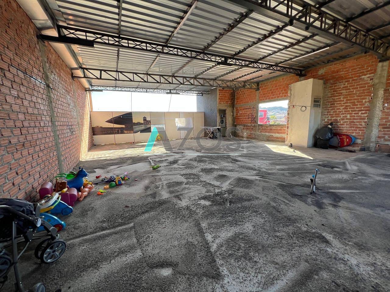 Casa à venda com 2 quartos, 150m² - Foto 21