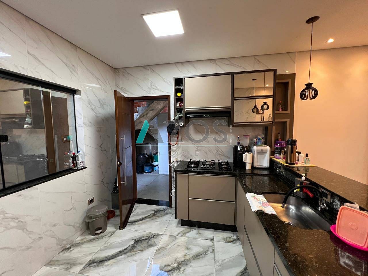 Casa à venda com 2 quartos, 150m² - Foto 10