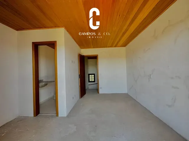 Casa com 957m² 3 quartos e 3 banheiros, à venda, no bairro Atalaia em Campos Do Jordão