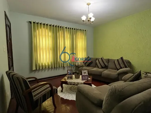 Casa com 209m² 3 quartos e 2 banheiros, à venda, no bairro Vila Saibreiro em Rio Claro