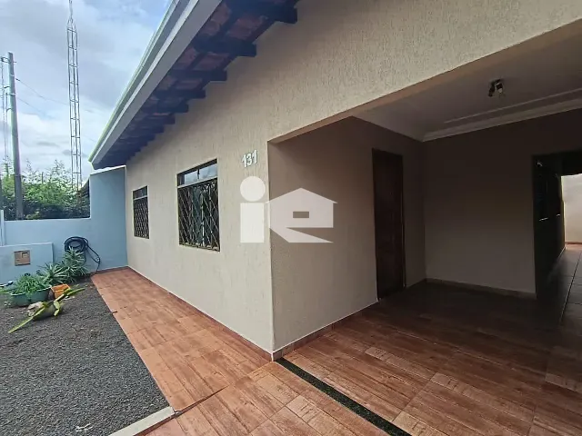 Casa 3 quartos e 1 banheiro, para alugar, no bairro Vila Oliveira em Rolândia