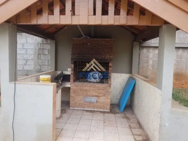 Casa com 600m² 3 quartos e 2 banheiros, à venda, no bairro Vila Arens II em Jundiaí