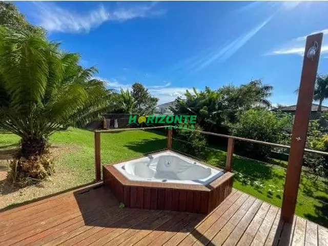 Casa com 1019m² 5 quartos e 2 banheiros, à venda, no bairro Parque Mirante Do Vale em Jacareí