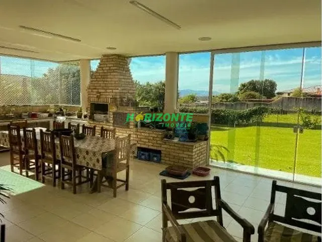 Casa com 1019m² 5 quartos e 2 banheiros, à venda, no bairro Parque Mirante Do Vale em Jacareí