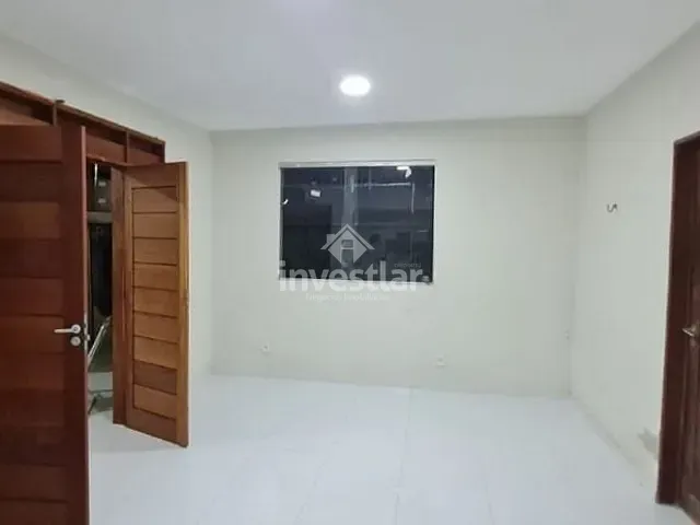 Casa com 444m² 3 quartos e 2 banheiros, à venda, no bairro Presidente Médici em Campina Grande