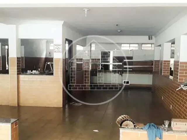 Casa com 320m², à venda, no bairro Socorro em São Paulo