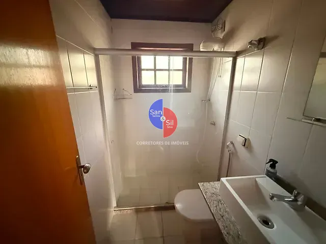 Casa 2 quartos e 2 banheiros, para alugar, no bairro Limoeiro em Guapimirim