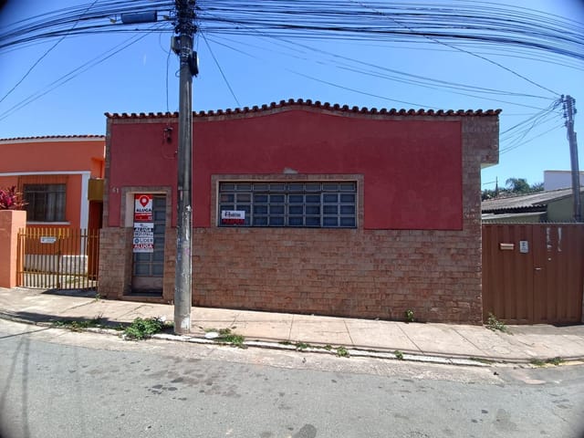 Foto do Casa - Casa 3 dormitórios para locação , 110 m² - Centro - Lavras/MG | Seu Lugar - Imobiliária Descomplicada
