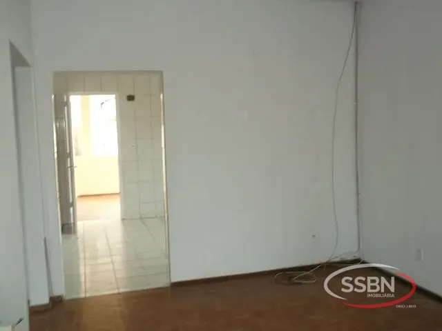 Casa 2 quartos e 1 banheiro, para alugar, no bairro Jardim de Éden em Nova Odessa