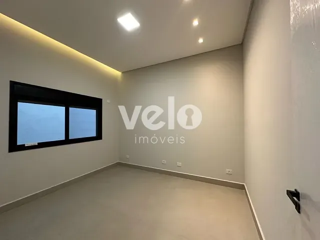 Casa com 267m² 3 quartos e 3 banheiros, à venda, no bairro Parque São Cristóvão em Taubaté