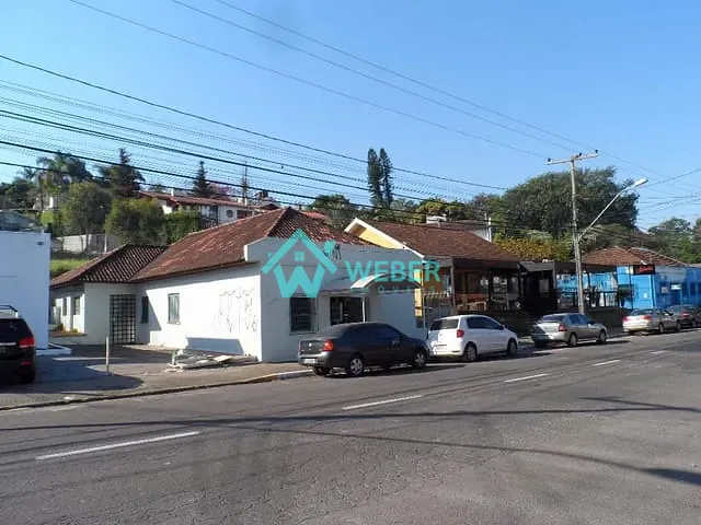 Casa com 270m², para alugar, no bairro Pátria Nova em Novo Hamburgo