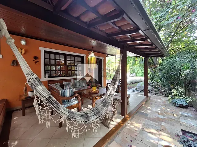 Casa 4 quartos e 7 banheiros, à venda, no bairro Mata Paca em Niterói