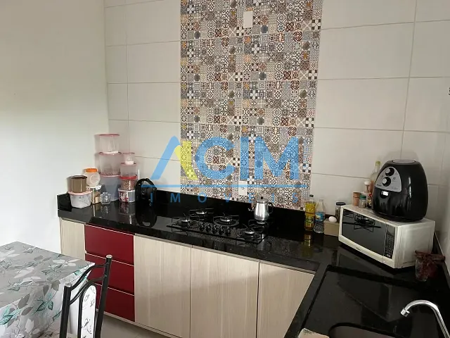 Casa com 250m² 2 quartos e 2 banheiros, à venda, no bairro Jardim Venturini em Jaguariúna
