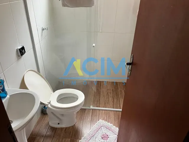 Casa com 250m² 2 quartos e 2 banheiros, à venda, no bairro Jardim Venturini em Jaguariúna
