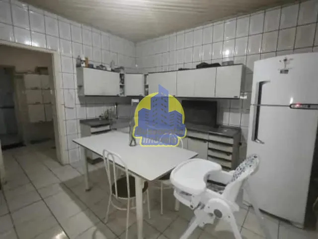Casa 2 quartos e 2 banheiros, à venda, no bairro Bela Vista em Osasco