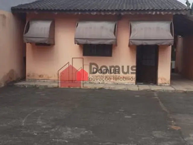 Casa à venda, no bairro Parque das Palmeiras em Pindamonhangaba