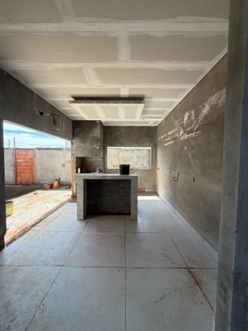 Casa 3 quartos e 1 banheiro, à venda, no bairro Residencial Riviera Suíça  em Sinop