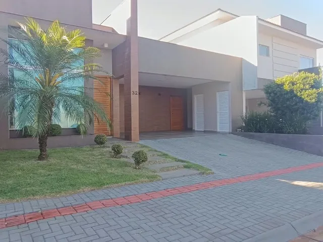 Casa com 252m² 3 quartos e 1 banheiro, para alugar, no bairro Loteamento Morada das Flores em Cambé