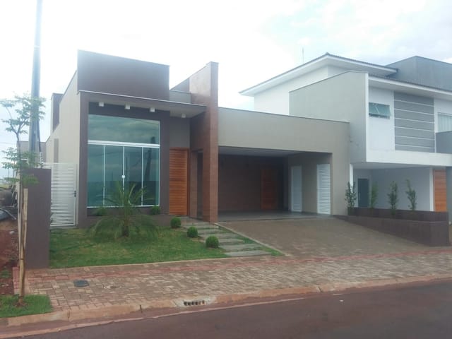 Casa com 252m² 3 quartos e 1 banheiro, para alugar, no bairro Loteamento Morada das Flores em Cambé