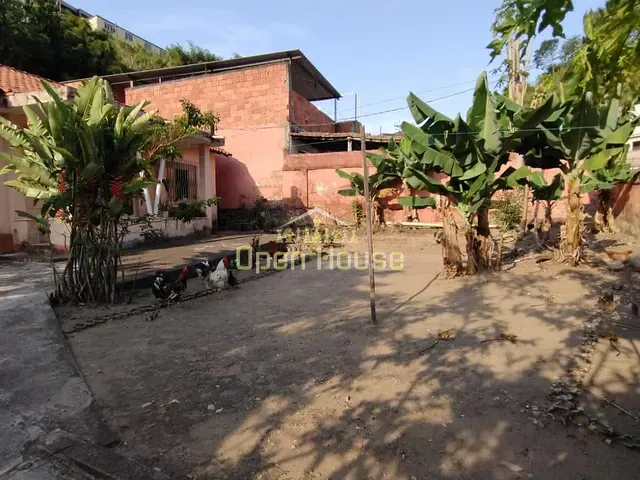 Casa com 557m² 3 quartos e 1 banheiro, à venda, no bairro Duzentos e Quarenta e Nove em Volta Redonda