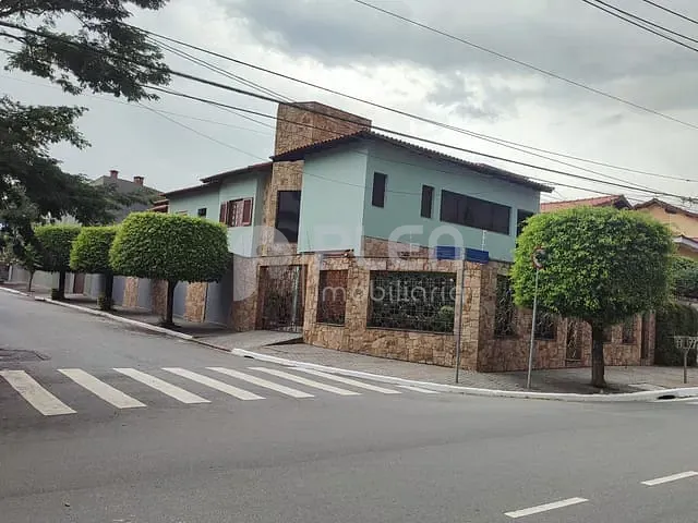 Casa com 300m² 3 quartos e 5 banheiros, à venda, no bairro Barro Branco (Zona Norte) em São Paulo