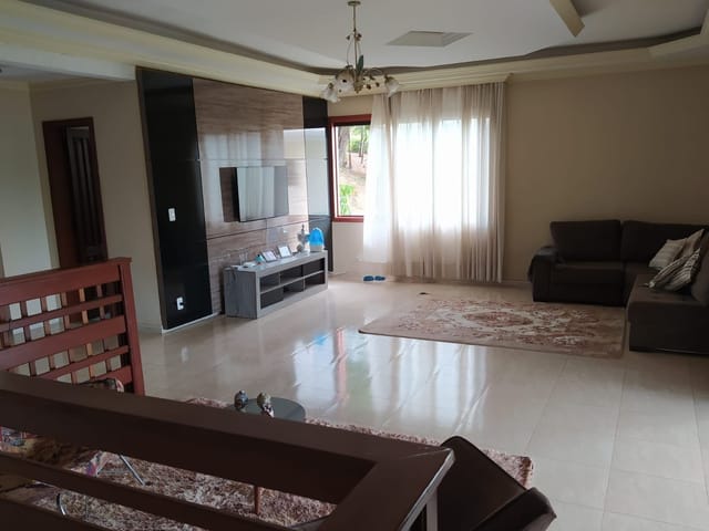 Casa com 1200m² 4 quartos e 5 banheiros, à venda, no bairro Condados da Lagoa em Lagoa Santa