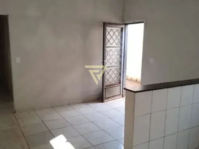 Casa com 125m² 2 quartos e 2 banheiros, à venda, no bairro Parque São Sebastião em Ribeirão Preto