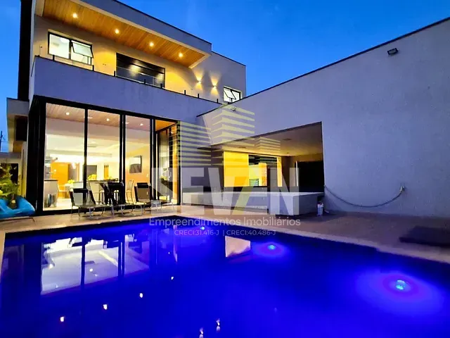 Casa com 403m² 3 quartos e 5 banheiros, à venda, no bairro Vila Aviação em Bauru