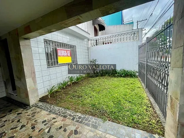 Casa com 300m² 3 quartos e 3 banheiros, para alugar, no bairro Parque da Vila Prudente em São Paulo