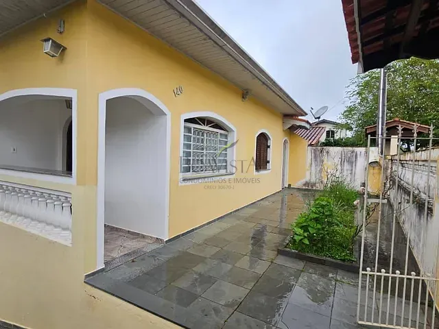 Casa com 600m² 3 quartos e 2 banheiros, à venda, no bairro Alvorada II em Piracaia