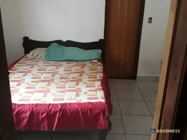 Casa 2 quartos e 3 banheiros, à venda, no bairro Centro em Campos dos Goytacazes