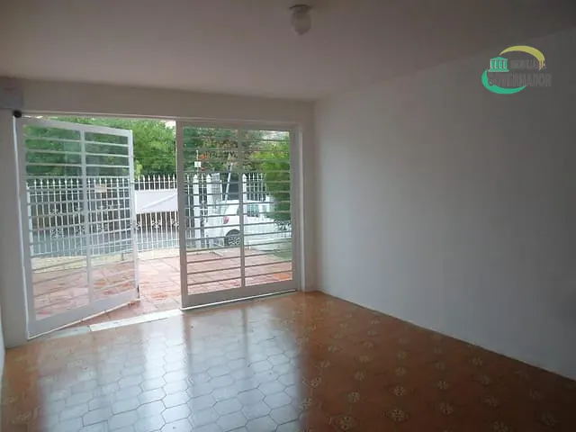 Casa com 411m² 3 quartos e 1 banheiro, para alugar, no bairro Jardim Chapadão em Campinas