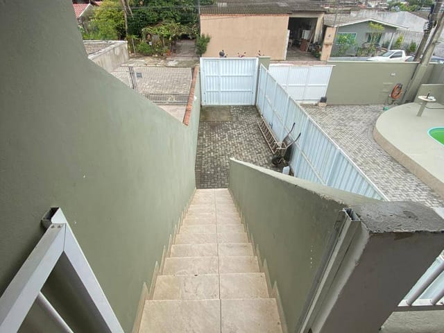 Casa 3 quartos e 1 banheiro, para alugar, no bairro Cordeiros em Itajaí