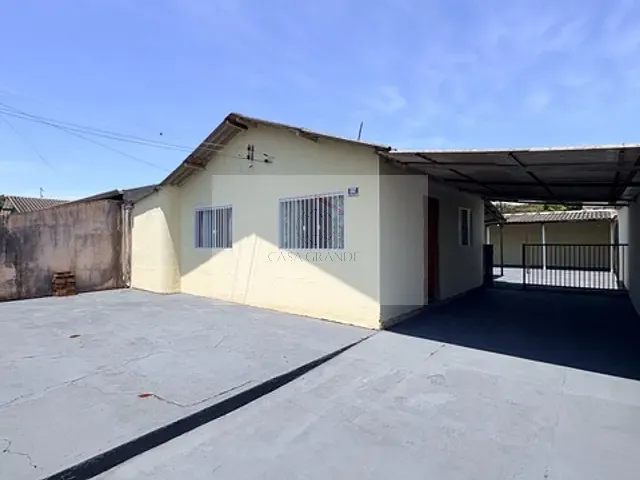 Casa com 275m² 2 quartos e 1 banheiro, para alugar, no bairro Domingos Neves em Rolândia
