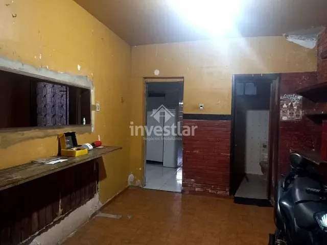 Casa com 246m² 3 quartos e 1 banheiro, à venda, no bairro Centro em Campina Grande