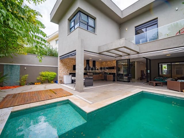 Casa com 525m² 4 quartos e 8 banheiros, para alugar, no bairro Alphaville em Santana de Parnaíba