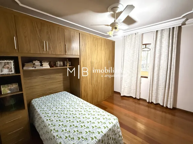 Casa 4 quartos e 2 banheiros, à venda, no bairro Menezes em Cataguases
