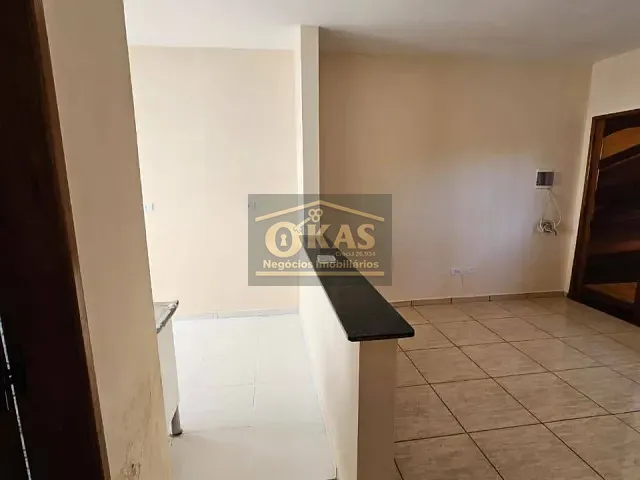 Casa 2 quartos e 1 banheiro, à venda, no bairro Vila Brasileira em Mogi das Cruzes