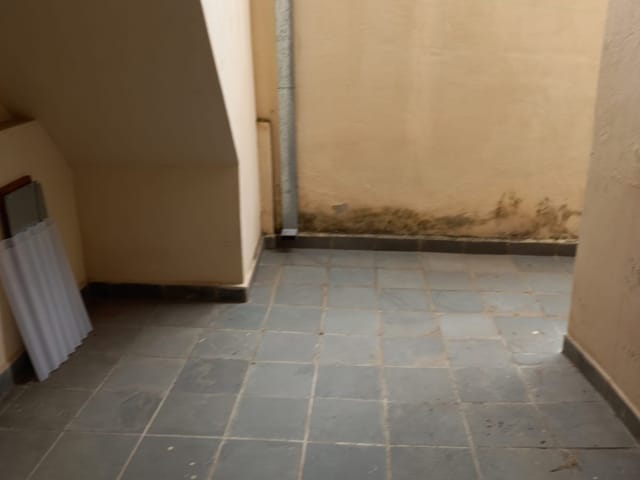 Casa 4 quartos e 1 banheiro, à venda, no bairro Jardim Russi em Taubaté
