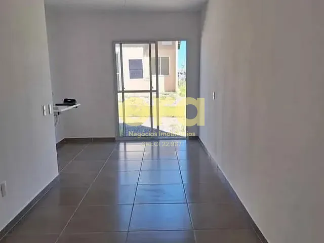 Casa com 100m² 2 quartos e 1 banheiro, à venda, no bairro Três Vendas em Pelotas