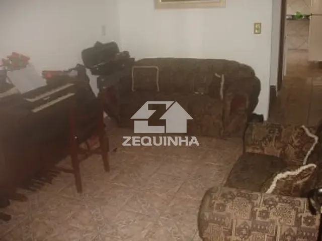 Casa com 125m² 3 quartos e 1 banheiro, à venda, no bairro Jardim Veloso em Osasco