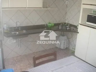 Casa, 3 quartos, 200 m² - Foto 4