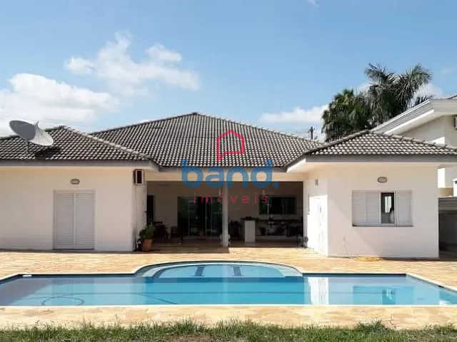 Casa com 1000m² 4 quartos e 4 banheiros, à venda, no bairro Portal dos Bandeirantes I em Porto Feliz