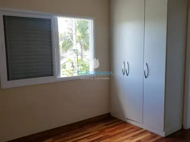 Casa com 375m² 4 quartos e 4 banheiros, à venda, no bairro Urbanova em São José dos Campos