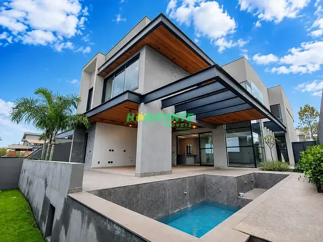 Casa com 525m² 5 quartos e 6 banheiros, à venda, no bairro urbanova em São José dos Campos